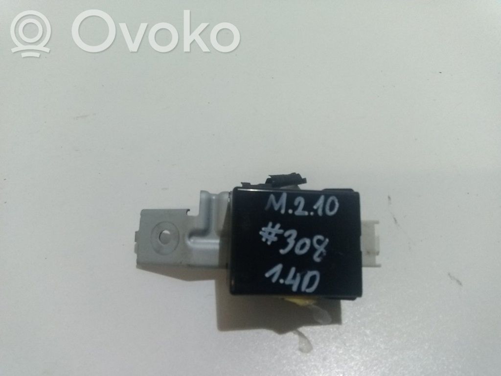 Other control units/modules   X1T85672M