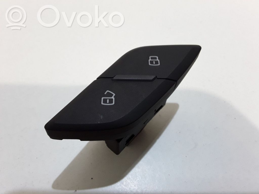 Audi Q3 8U Central locking switch button 