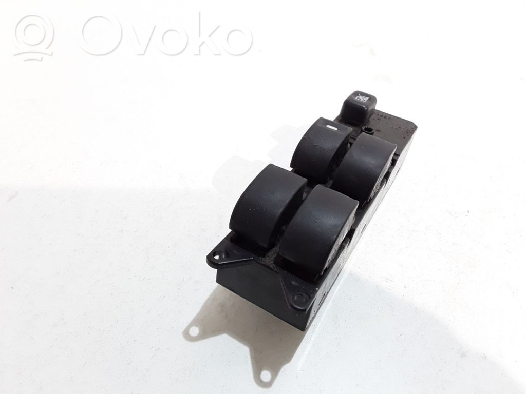 Mitsubishi Lancer Electric window control switch 