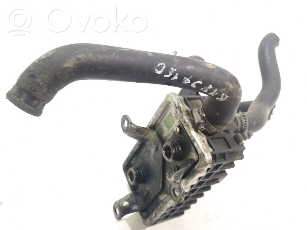 Oil filter mounting bracket