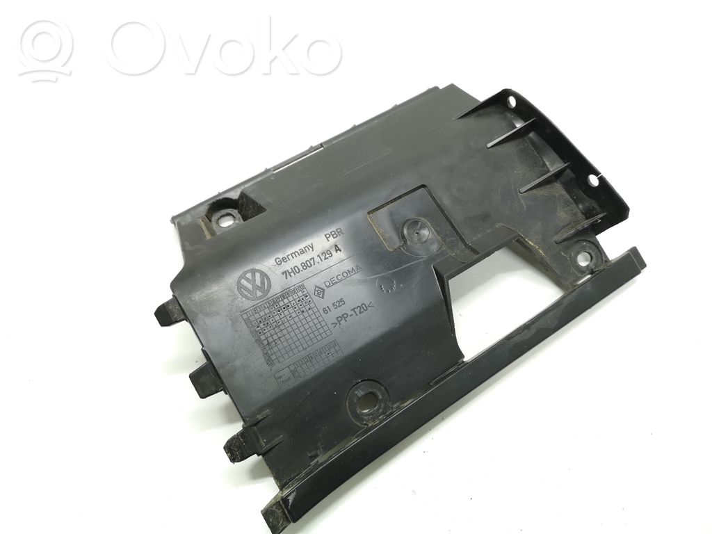 Volkswagen Transporter - Caravelle T5 Rear bumper mounting bracket 