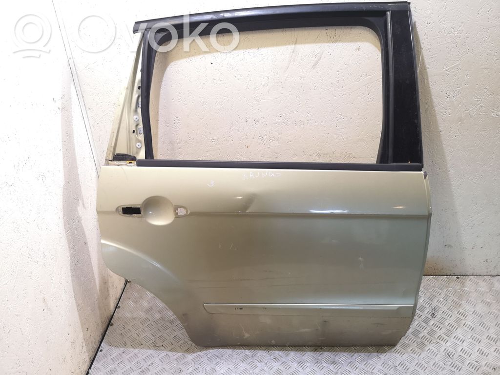 Rear door