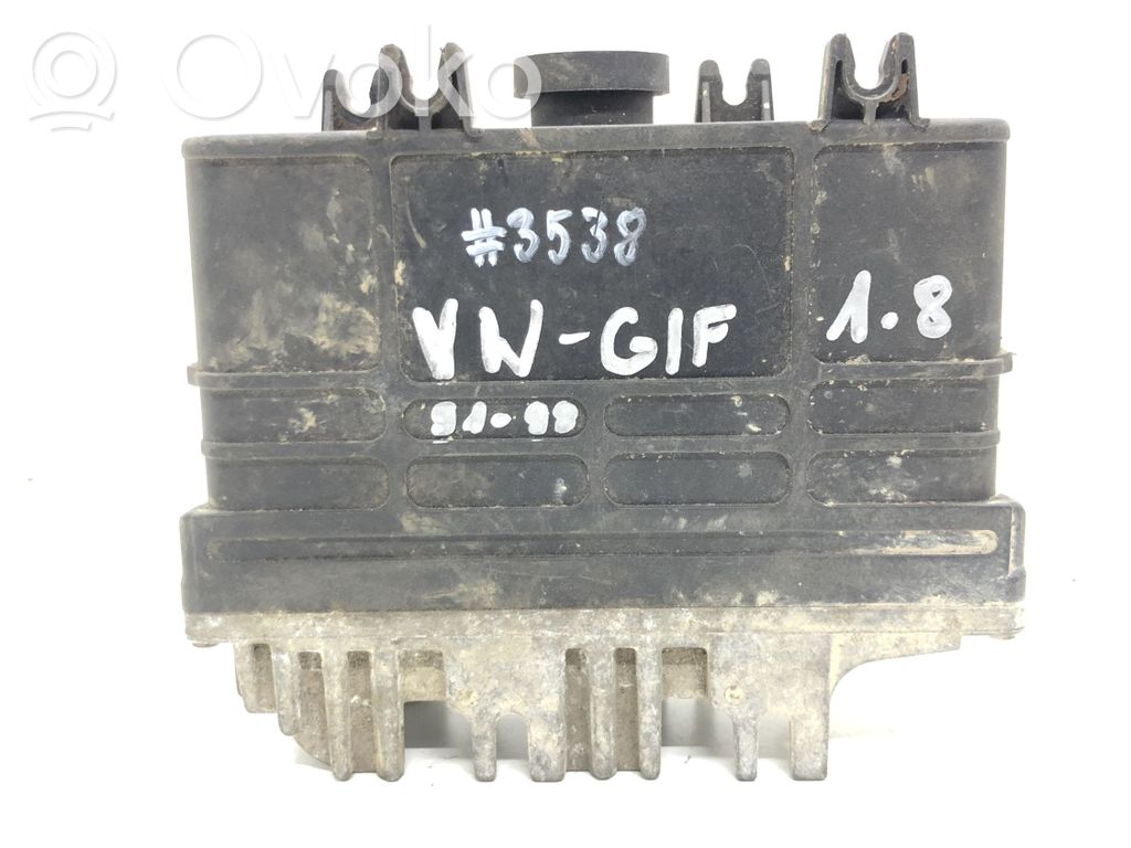 Volkswagen Golf III Engine control unit/module 