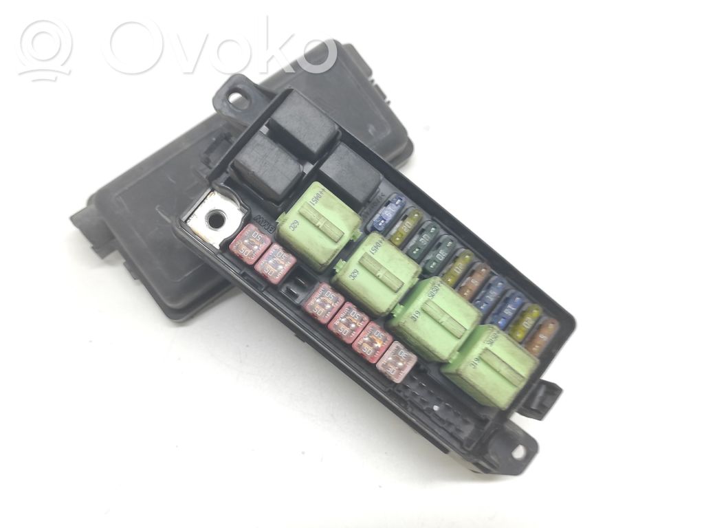 Mini One - Cooper R50 - 53 Fuse box set 