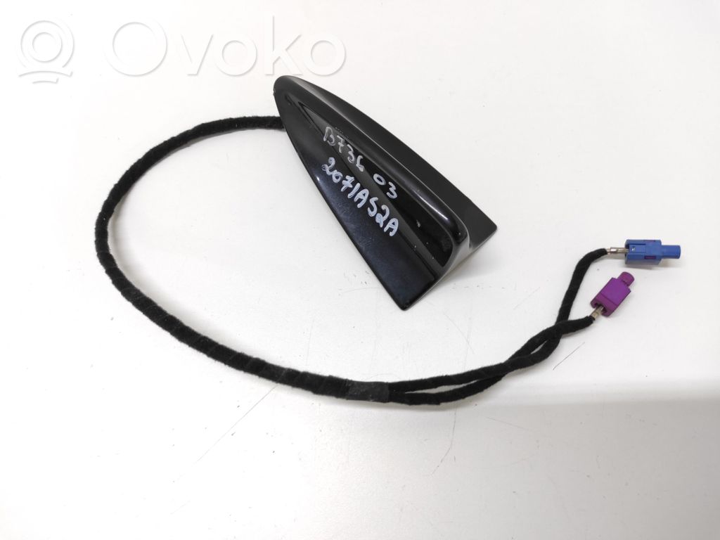 GPS Antenne   6912253