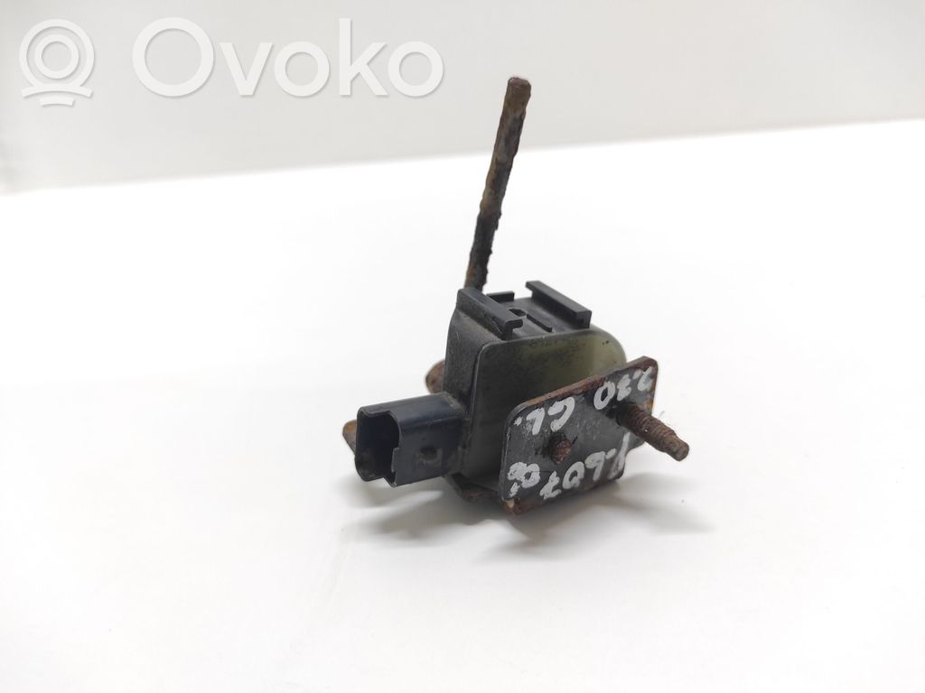 Peugeot 607 Headlight/headlamp level sensor 