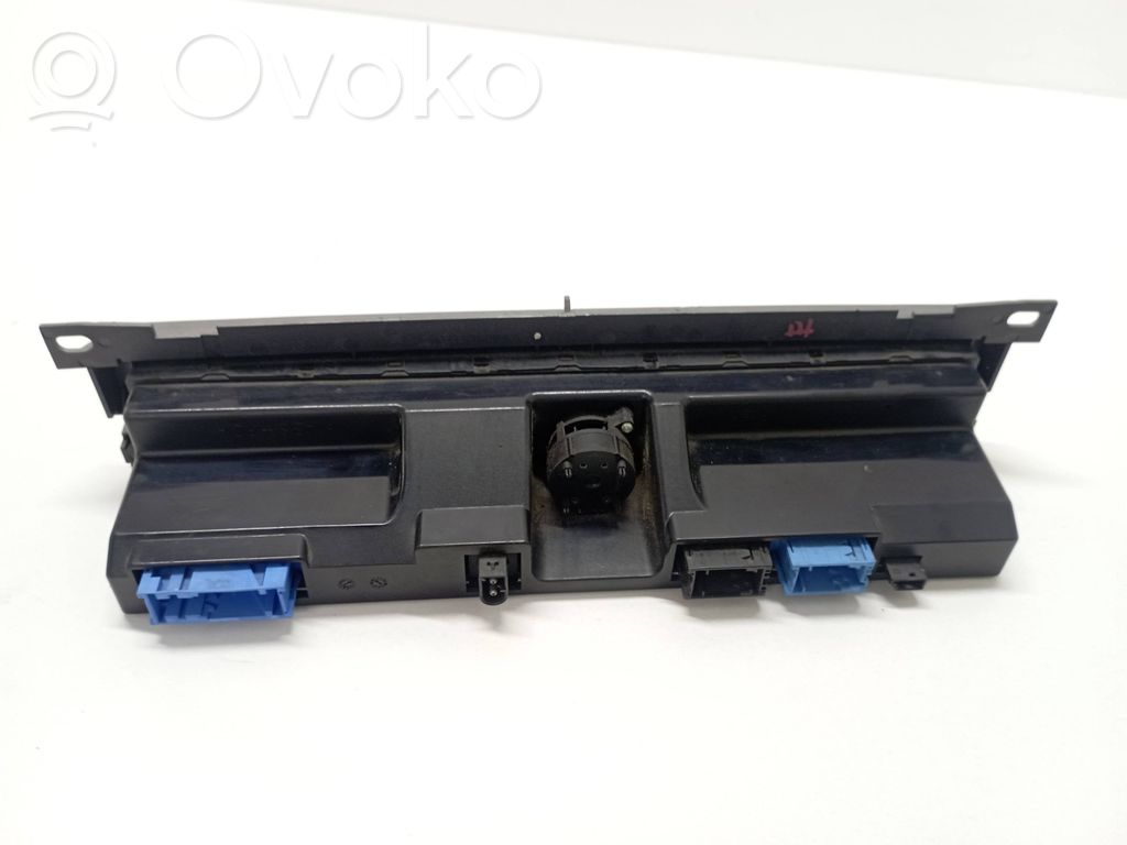 Climate control unit   64116922446,628255,900251230015