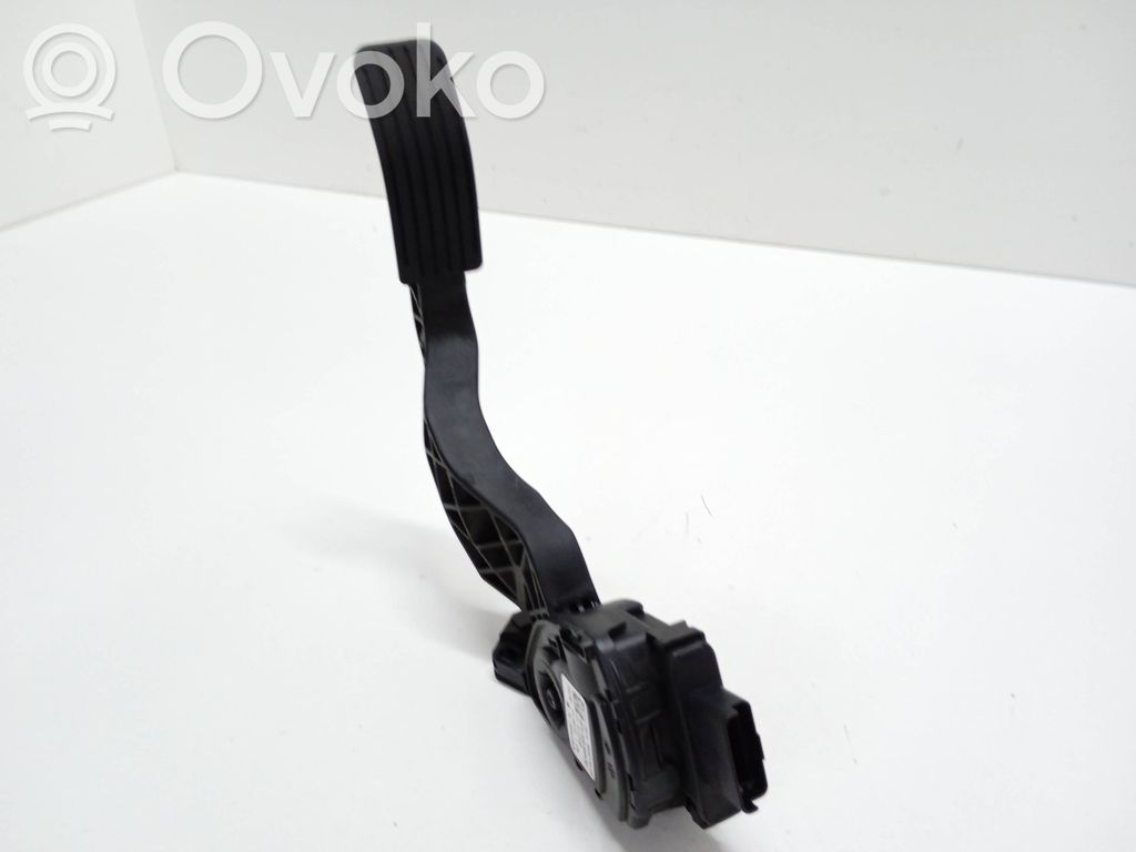 Peugeot 207 Accelerator throttle pedal 