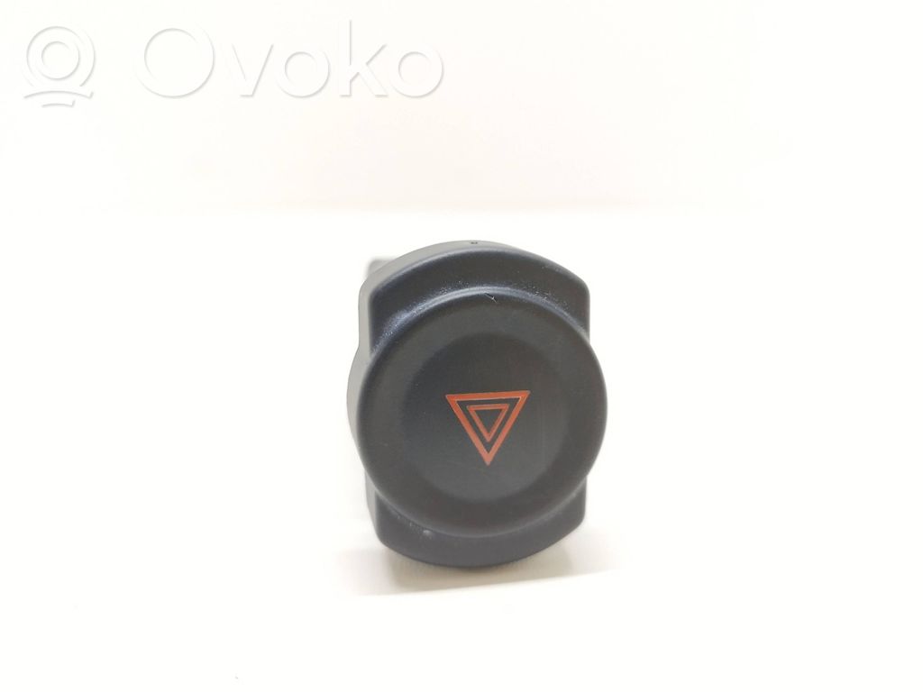Dacia Sandero Hazard light switch 