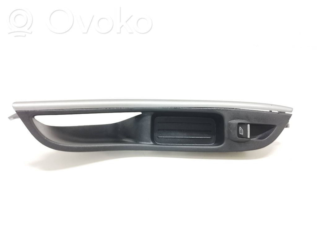Ford Focus Electric window control switch 