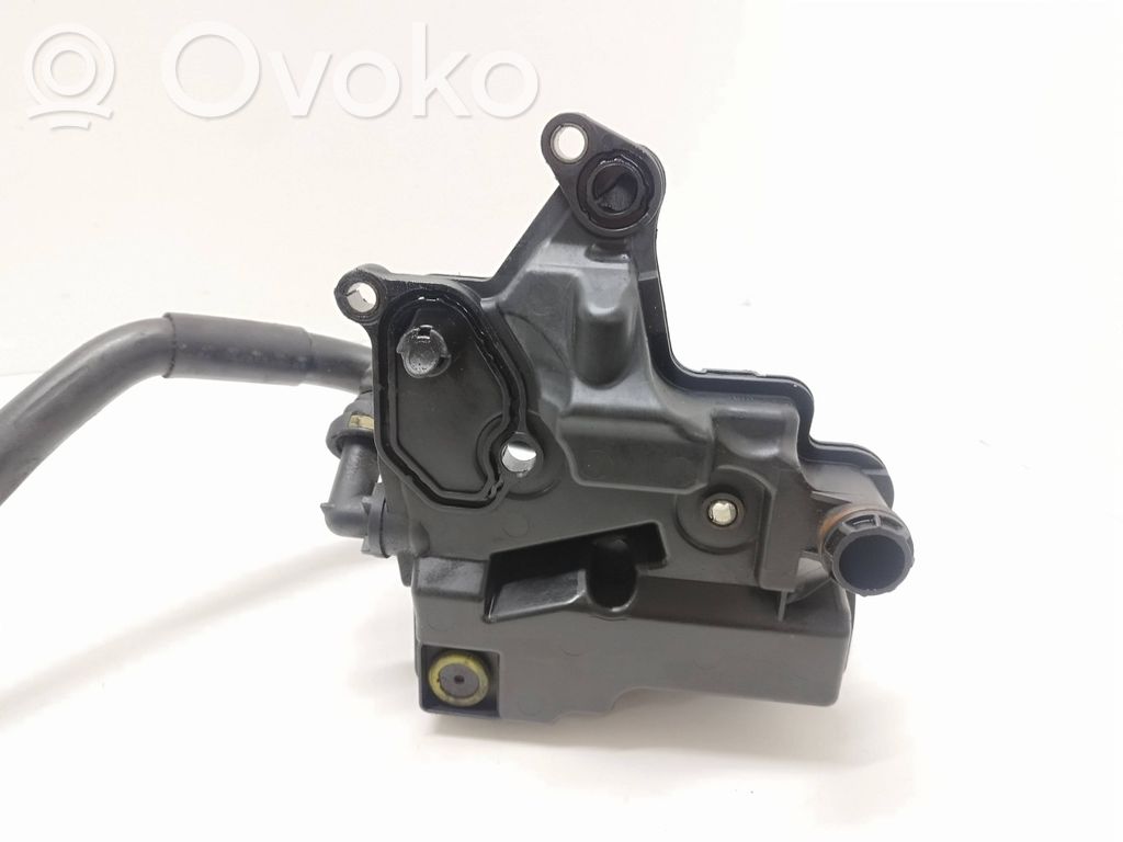 Ford Kuga II Separatore dello sfiato dell’olio