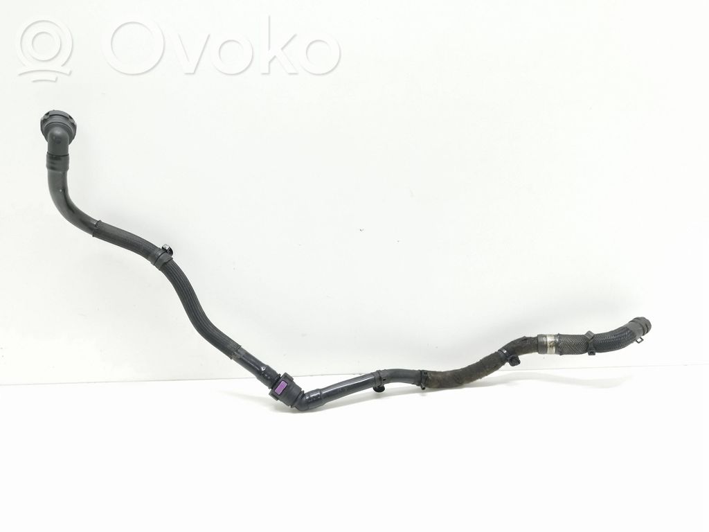 Jaguar I-Pace Engine coolant pipe/hose 