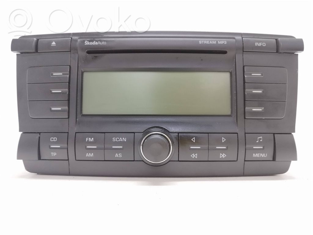 Skoda Octavia Mk2 (1Z) Unità principale autoradio/CD/DVD/GPS 