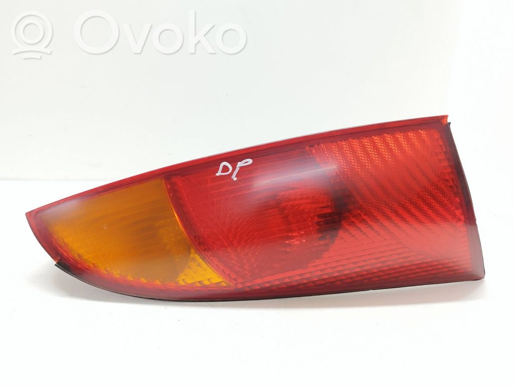 Luz trasera/de freno   XS4X13404