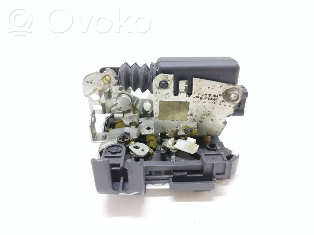 Zamek drzwi przednich   040510A