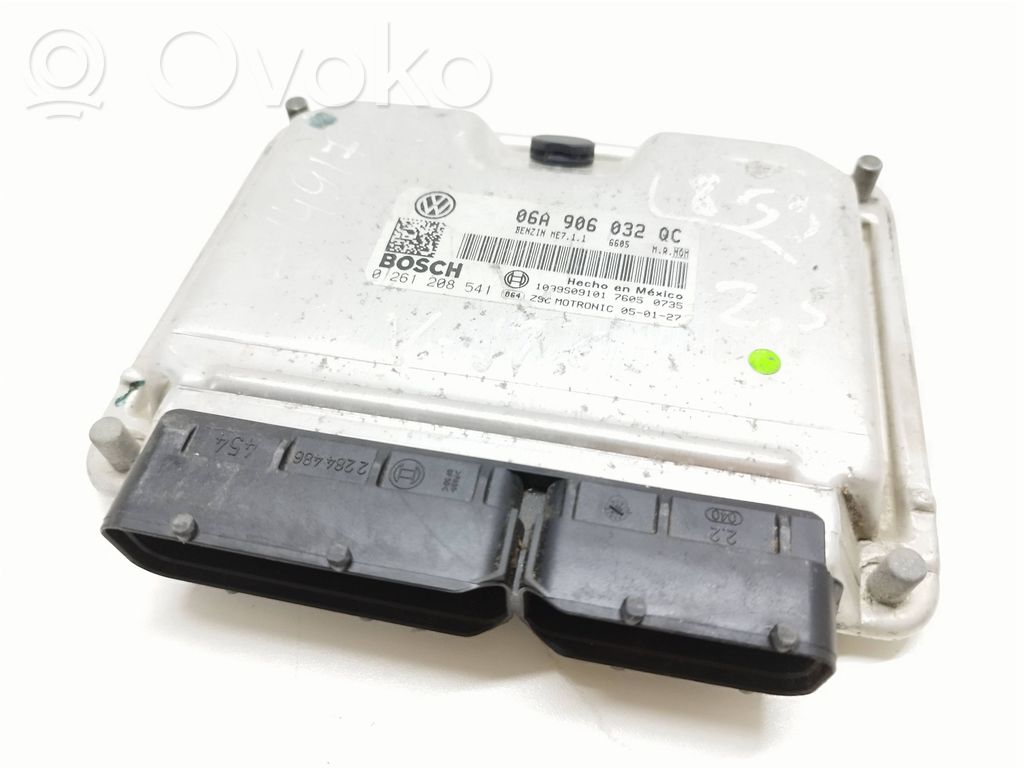 Volkswagen Jetta V Engine control unit/module 