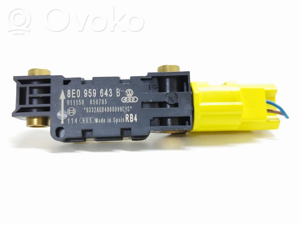 Czujnik uderzenia Airbag   8E0959643B,050705,011150