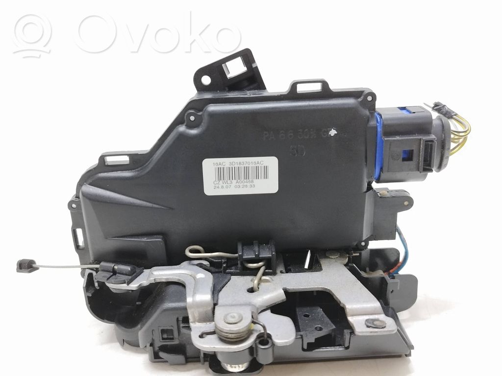 Skoda Octavia Mk2 (1Z) Serratura portiera anteriore 