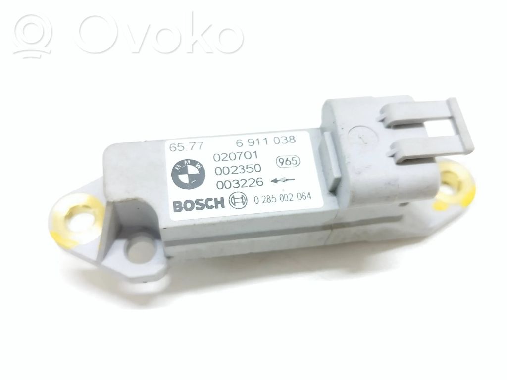 Airbag deployment crash/impact sensor   6911038,020701,002350,003226,0285002064