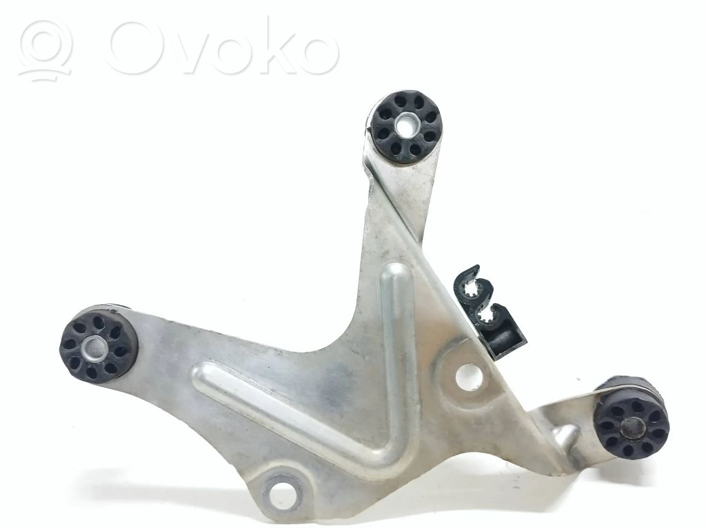 Supporto pompa ABS   6775355