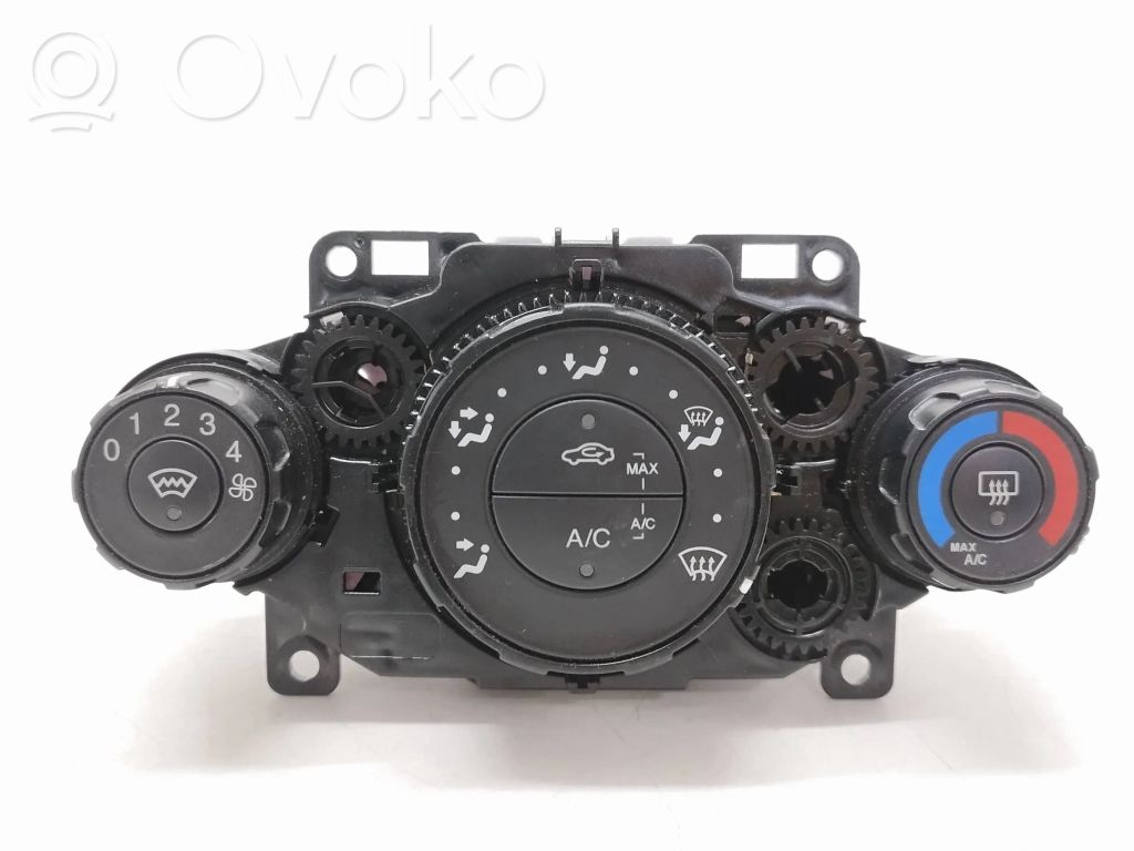 Ford Fiesta Climate control unit 