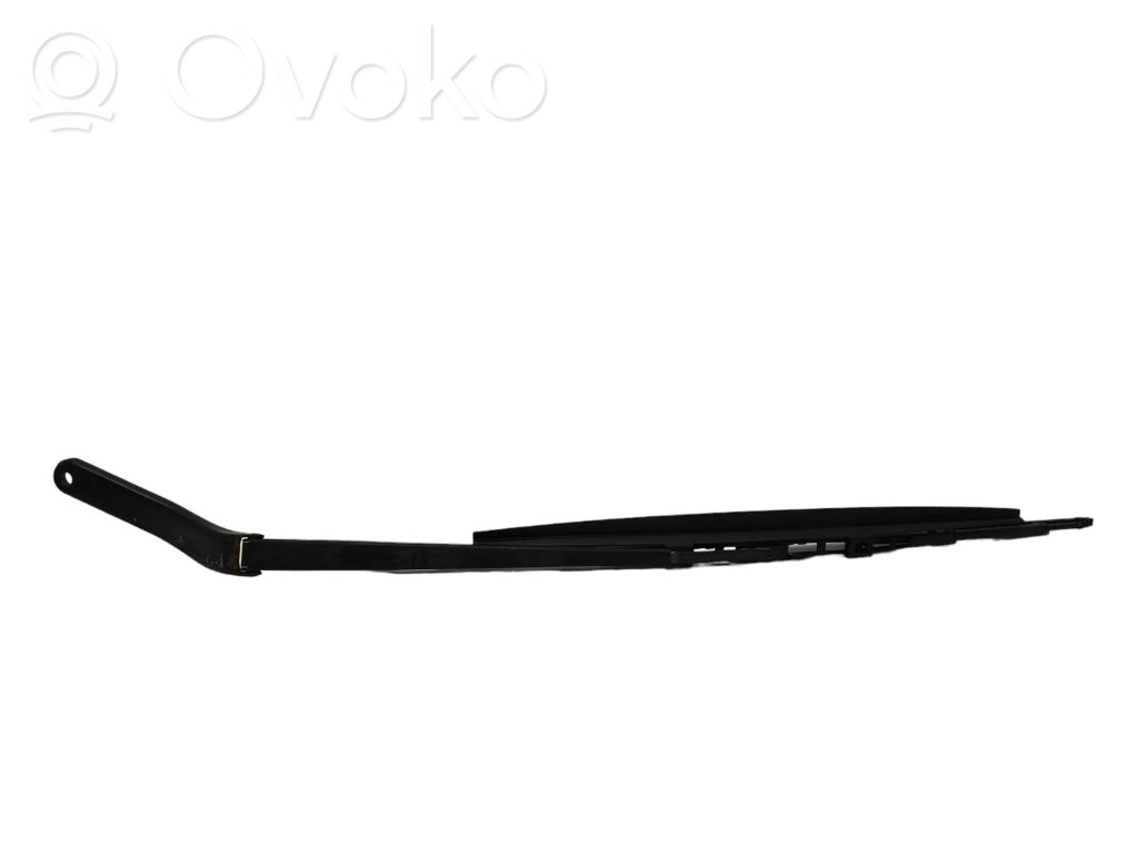 BMW X5 E53 Front wiper blade arm 