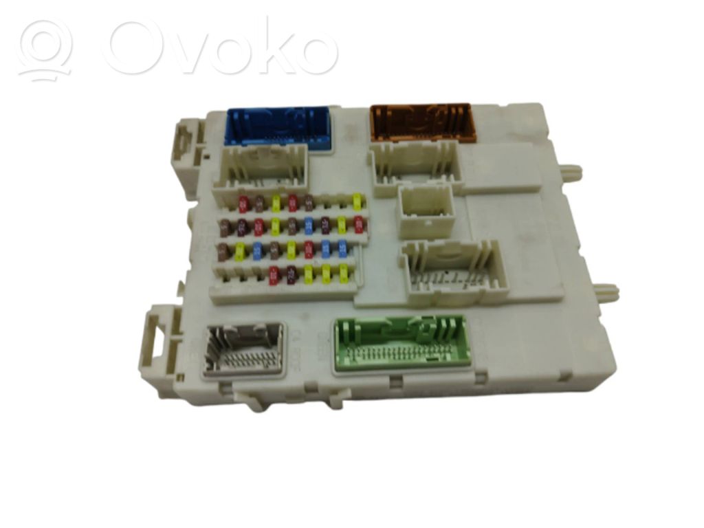 Ford Focus Drošinātāju bloks 
