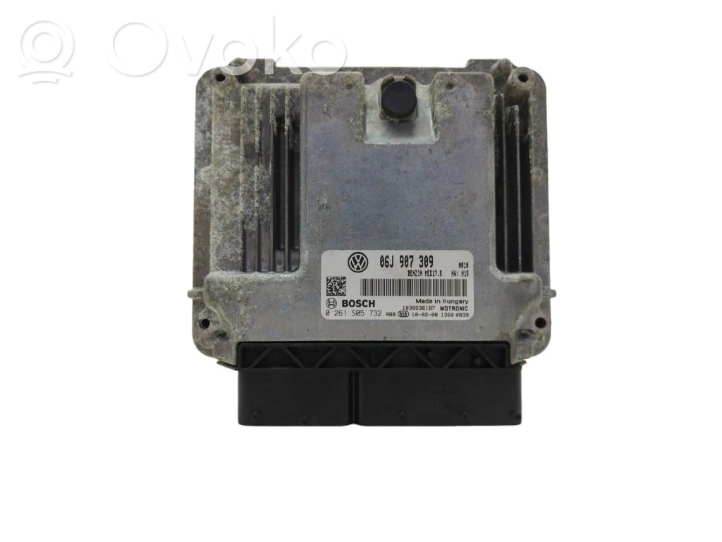 Volkswagen PASSAT CC Calculateur moteur ECU 