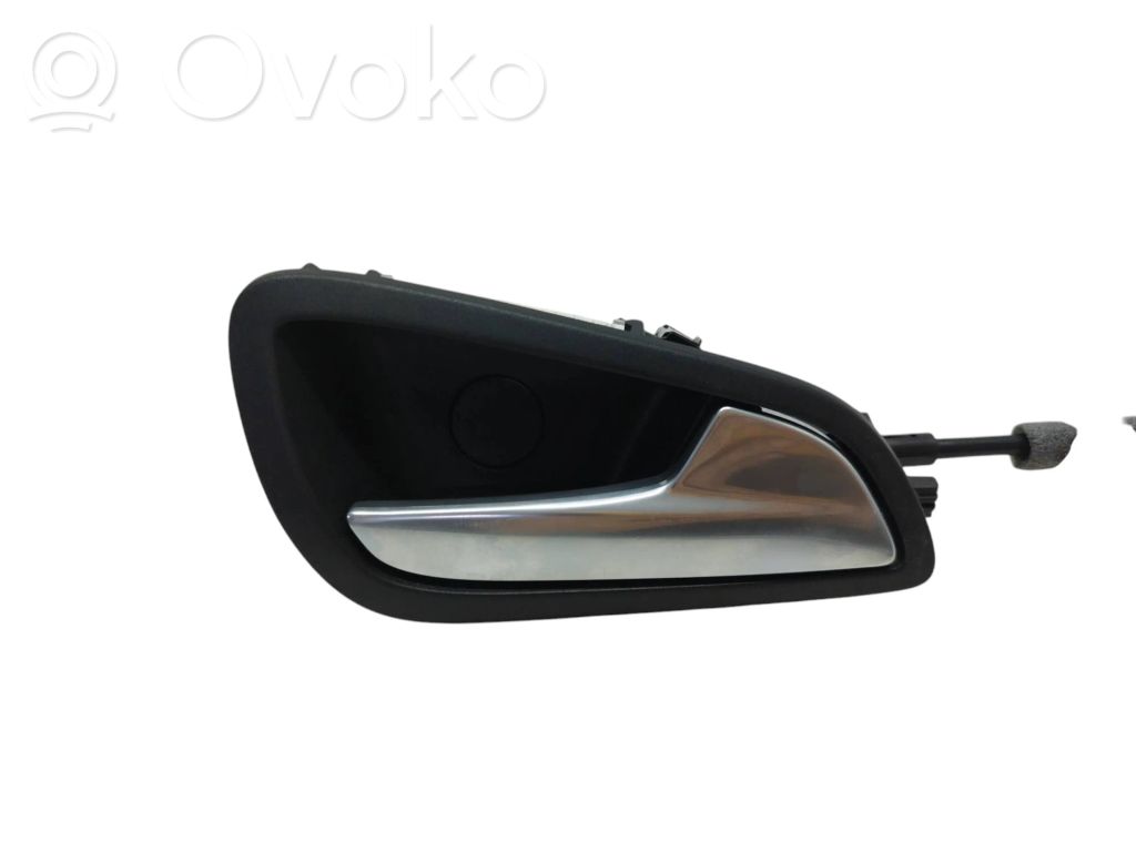 Ford Focus Front door interior handle 