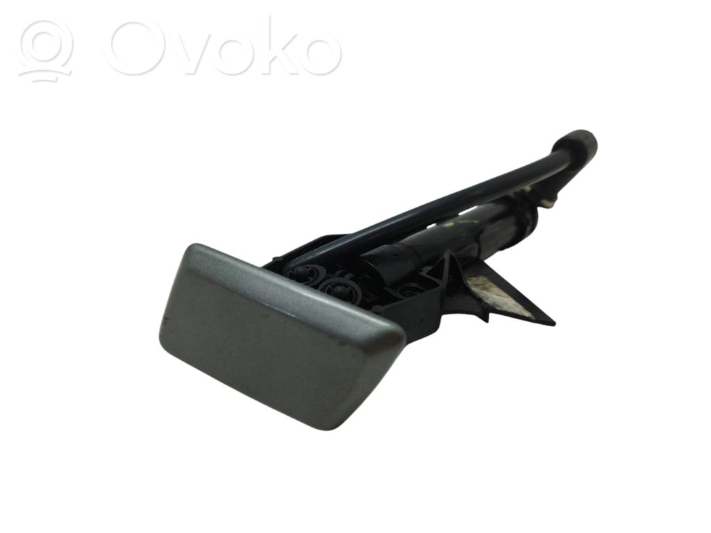 Headlight washer spray nozzle
