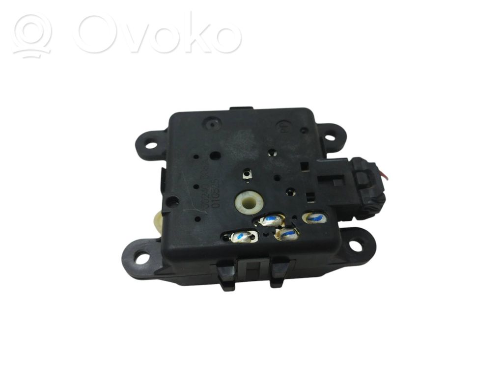 Nissan Almera N16 Motor/actuator clapetă aer 