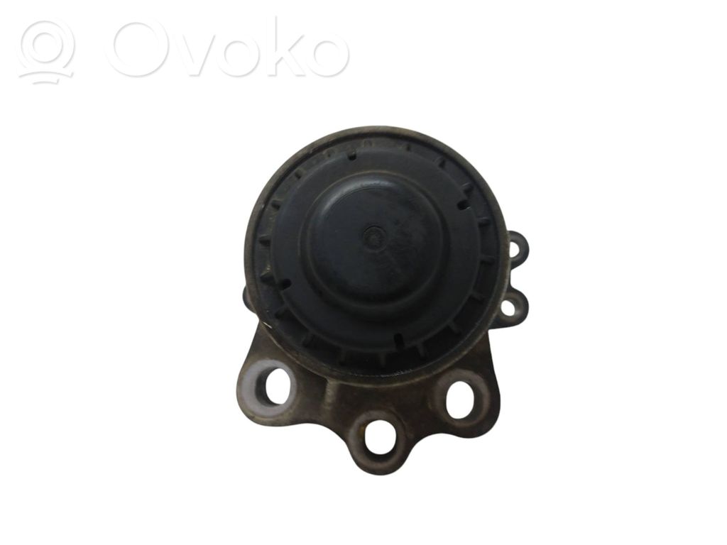 Ford Tourneo Custom Engine mount bracket 