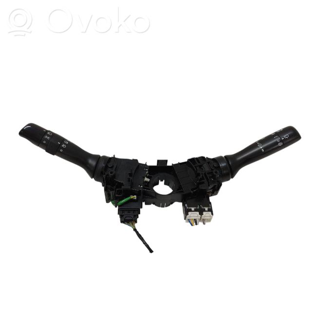 Toyota Yaris Wiper turn signal indicator stalk/switch 