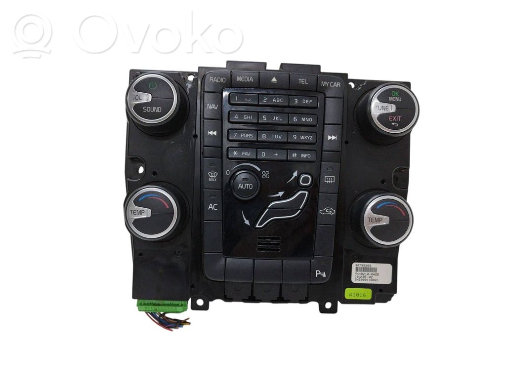 Climate control unit   30795269,SN2000148001,10W49E02,M4482100426