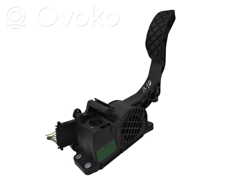 Skoda Rapid (NH) Pedal del acelerador 