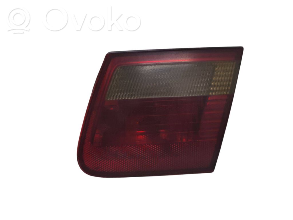 BMW 3 E46 Takaluukun takavalot