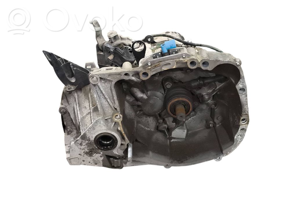 Renault Clio III Manualna 5-biegowa skrzynia biegów 