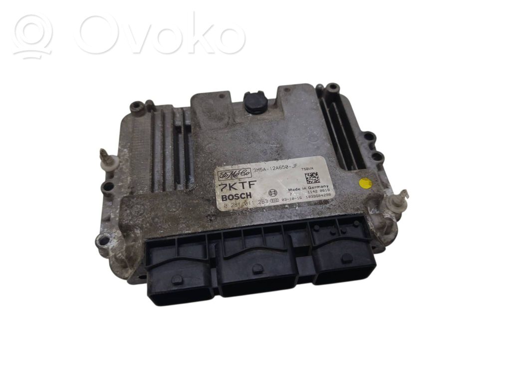 Ford Focus C-MAX Engine control unit/module 
