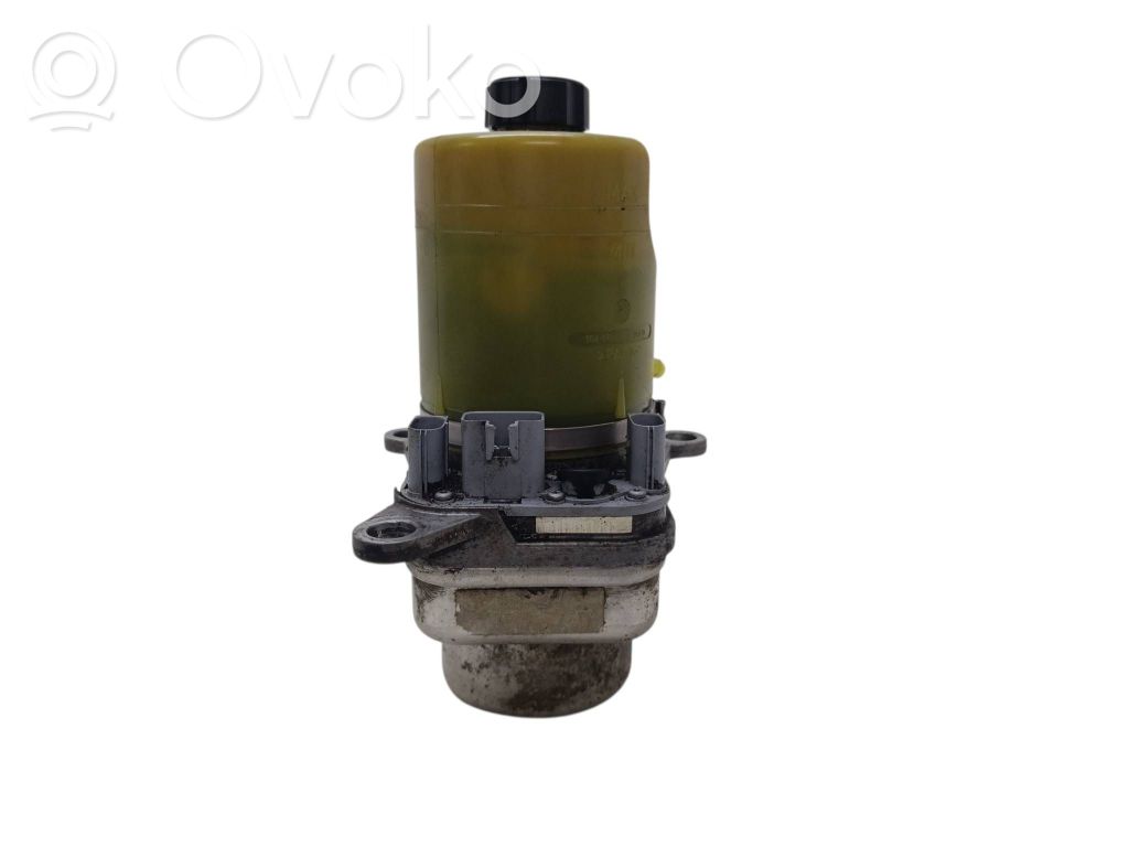 Ohjaustehostimen pumppu   3M513K514,C6S4B