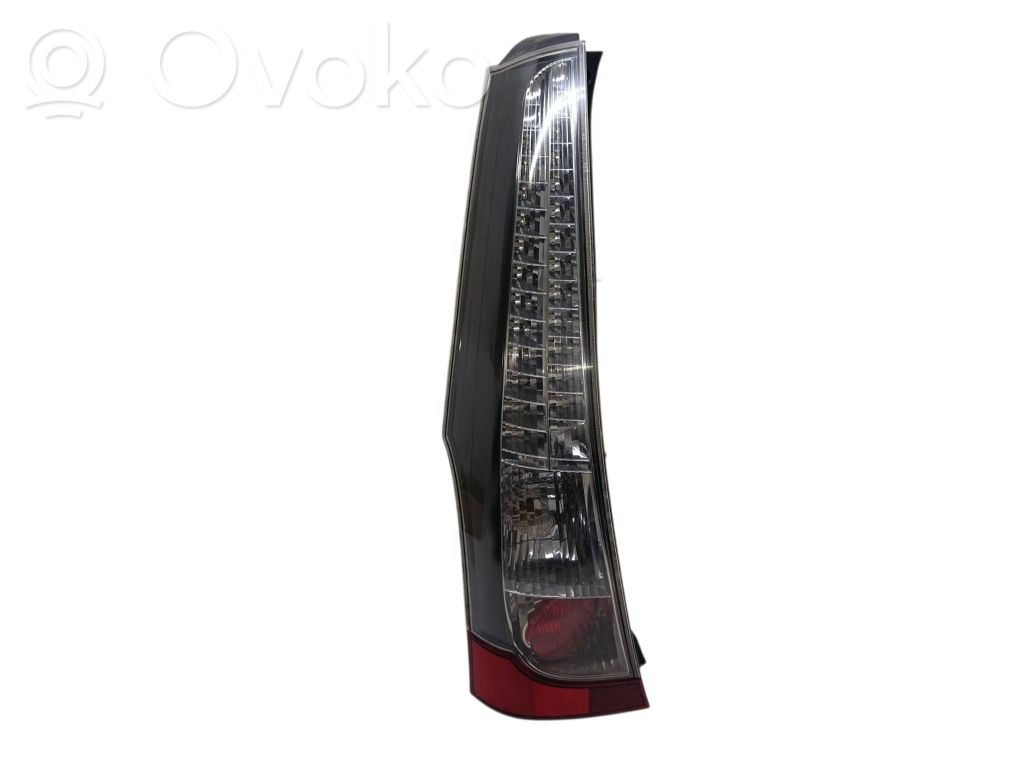 Mitsubishi Grandis Luci posteriori 