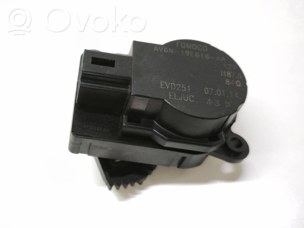 Motorino attuatore aria   AV6N19E616AA