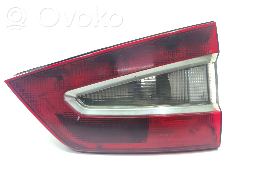 Takaluukun takavalot   6M2113A602EB