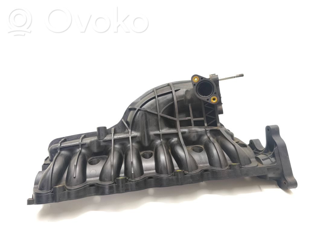KIA Sorento Kolektor ssący 