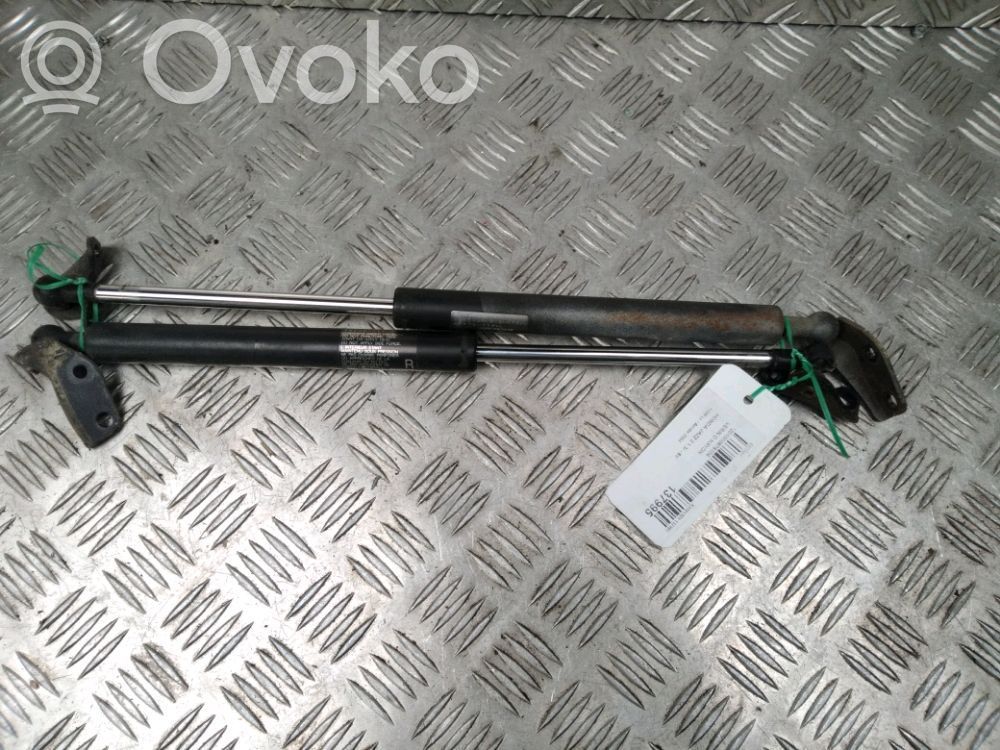 Honda Jazz Amortyzator klapy tylnej bagażnika 