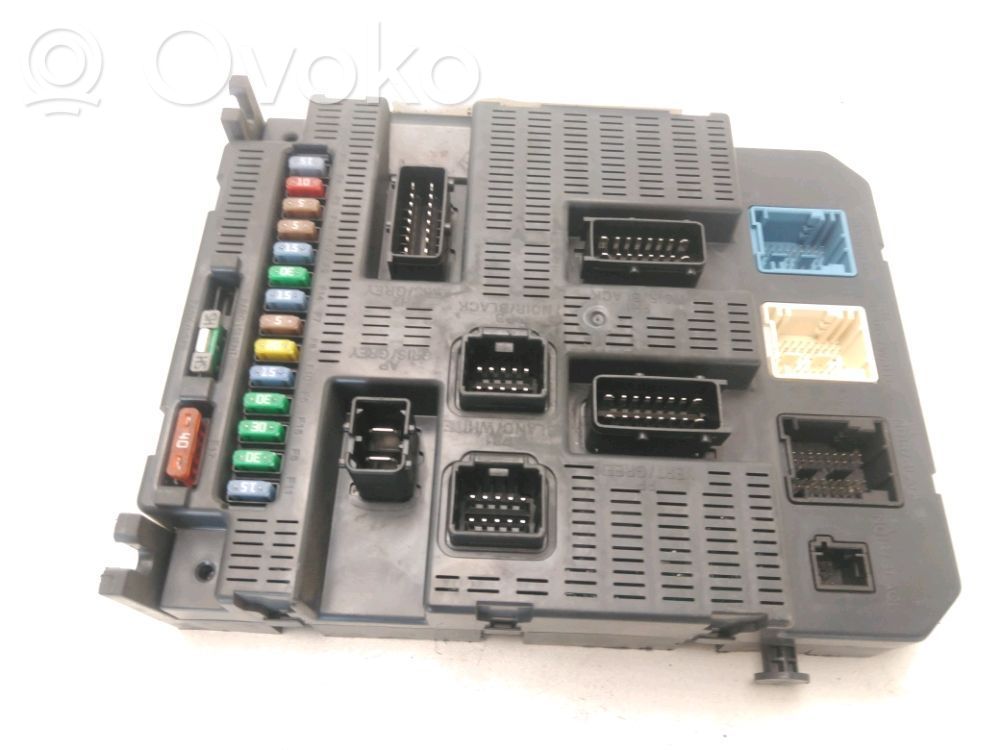 Citroen C4 I Módulo de fusible 