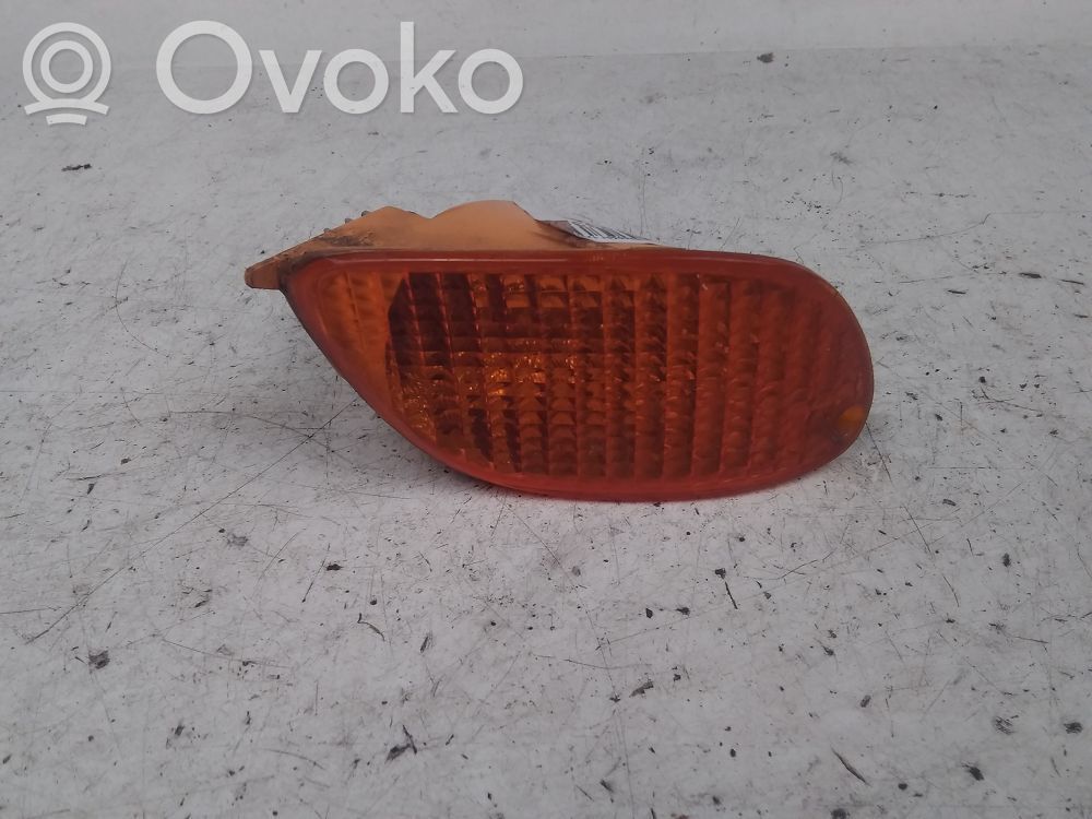 Ford Focus Semnalizator față 