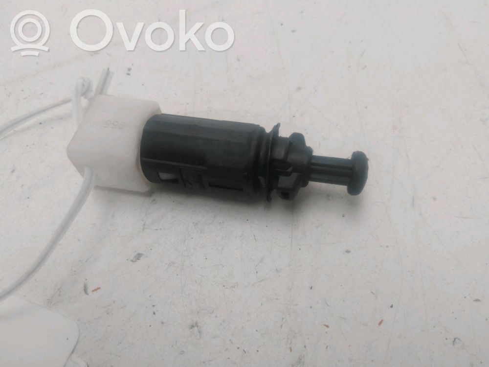 Renault Clio II Comutator senzor pedală frână 