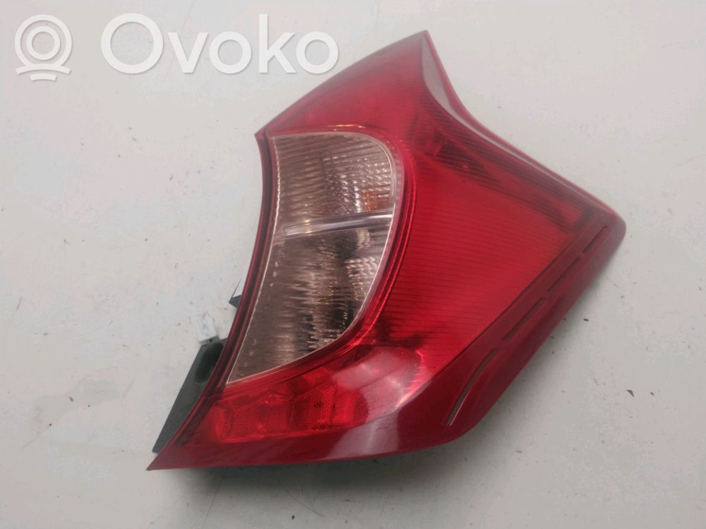 Nissan Note (E12) Luci posteriori