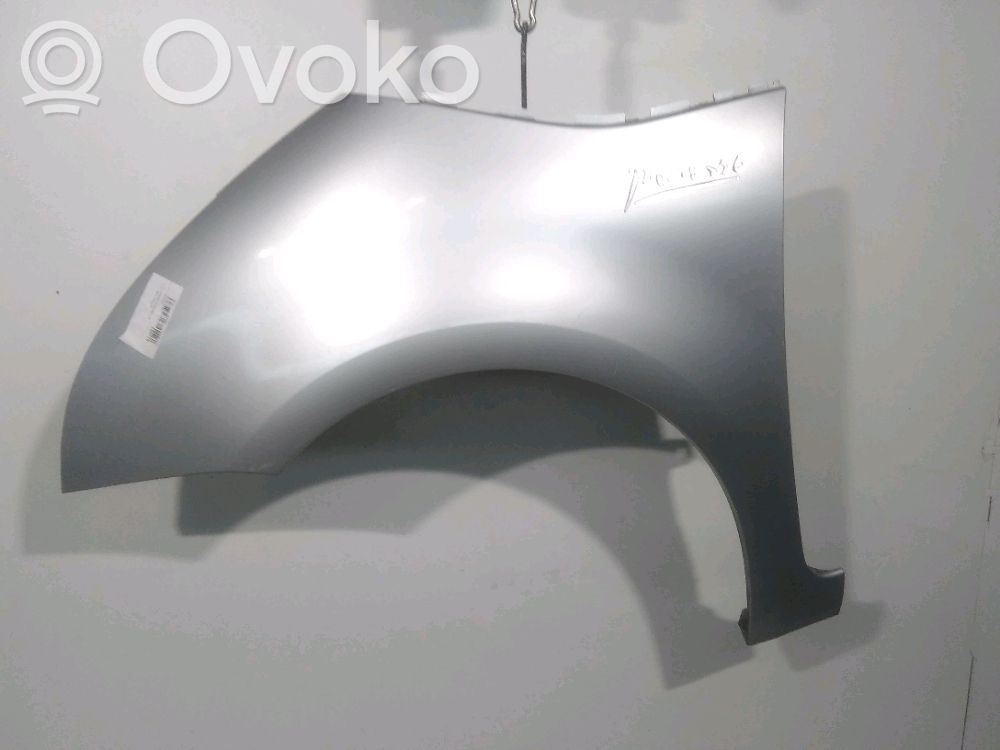 Błotnik przedni   7840V1