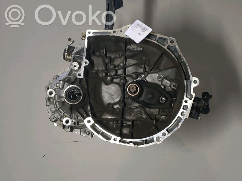 Peugeot 208 I Cutie viteze manuală cu 5 trepte 
